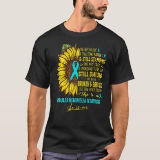 Sie ist eine Fibular Hemimelia Kriegerin, die ich  T-Shirt