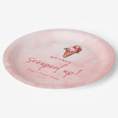 Sie ist erschossen! Eiscreme-Brautparty Pappteller (Schrägansicht)