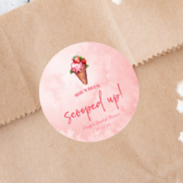 Sie ist erschossen! Eiscreme-Brautparty Runder Aufkleber