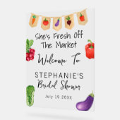 Sie ist frisch vom Markt Brautparty Willkommen Acrylschild (Winkel)