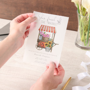 Sie ist frisch vom Markt Flower Brautparty Pergament Einladungen