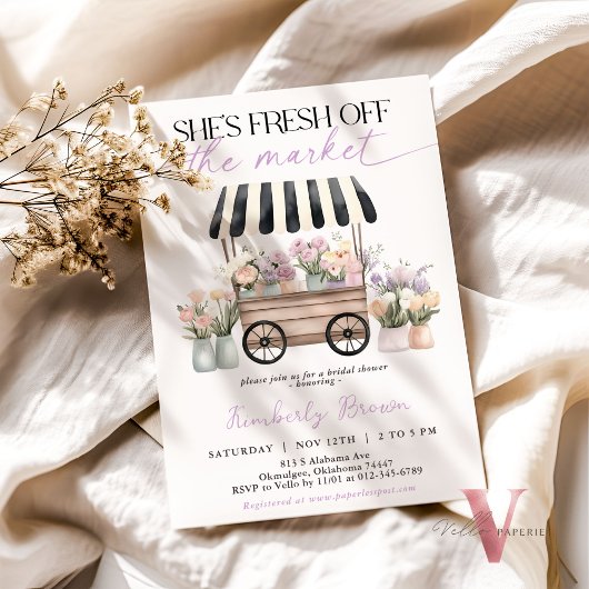 Sie ist frisch vom Markt Lila Brautparty Einladung