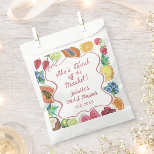 Sie ist frisch vom Obst-Brautparty Geschenktütchen (Ausgeschnitten)