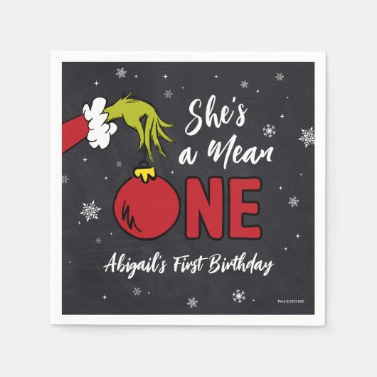 Sie ist Gemein | Grinch Chalkboard Geburtstag Serviette (Vorderseite)