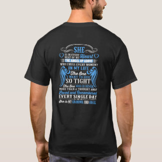Sie ist in jedem Schlag meines Herzens, mein OMA-E T-Shirt