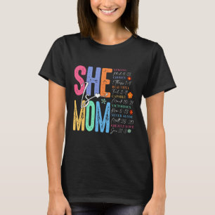 Sie ist Mama Christlich Muttertag Jesus Mama Relig T-Shirt