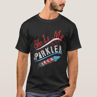 Sie ist meine Sparklerin 4th of July Funny Matchin T-Shirt