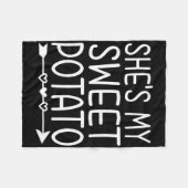 Sie ist meine süße Kartoffel, die ich Yam Erntedan Fleecedecke (Vorderseite (Horizontal))