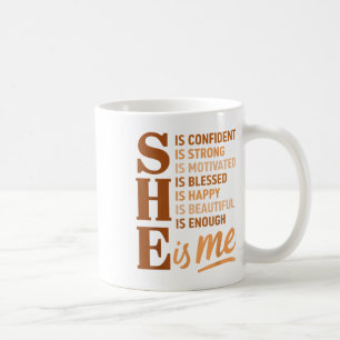 Sie ist mir zuversichtlich, stark ausgebildet schw kaffeetasse