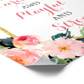 Sie ist schnell und neugierig und spielt und stark poster (Ecke)