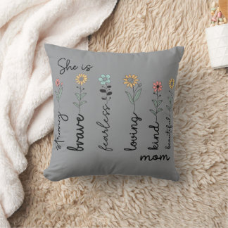 Sie ist stark, sie ist Mama Muttertag Geschenk Kissen