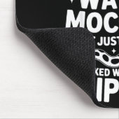 Sie ist süß, aber sie ist gemeiner als ein einäugi mousepad (Ecke)