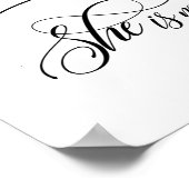 Sie ist Wertvoller, Sprichwörter 3:15, Bibelangebo Poster (Ecke)