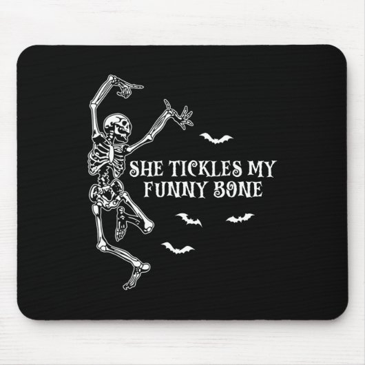 Sie klopft an meine lustigen Bone Gothic Halloween Mousepad (Vorne)