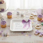 Sie knüpft den Knoten Lila Schleife Brautparty Pappteller