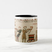 Sie kochen das Fleisch Zweifarbige Tasse (Mittel)