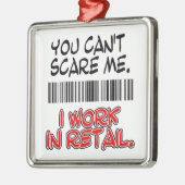 SIE KÖNNEN MICH NICHT ERSCHRECKEN. ICH ARBEITE IM SILBERNES ORNAMENT (Links)