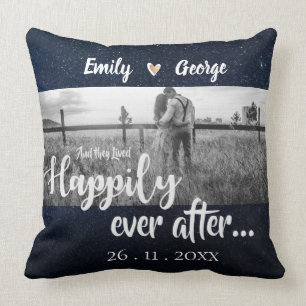 Sie lebten glücklich bis ans Ende der Nacht Himmel Kissen