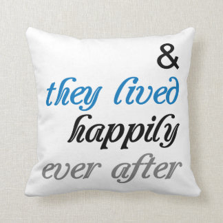 Sie lebten glücklich immer nach dem Kissen