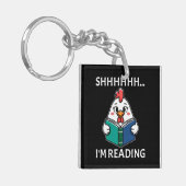 Sie lese gerade Buch Reading Chicken Book Lover Schlüsselanhänger (Vorderseite links)
