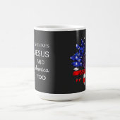 Sie Liebe Jesus und auch Amerika Kaffeetasse (Mittel)