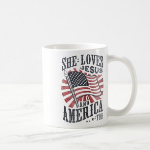 Sie liebt Jesus und Amerika auch Amerikanische USA Kaffeetasse