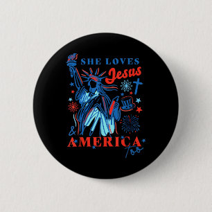 Sie liebt Jesus und den Unabhängigkeitstag der USA Button