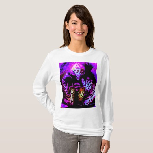 Sie liegt innerhalb T-Shirt (Vorne ganz)