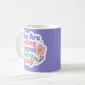 Sie Machen Täglich Fortschritte Kaffeetasse (Vorderseite Links)