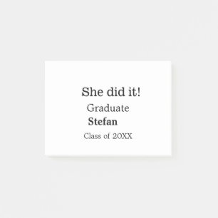 Sie machte es graduiert hinzufügen Namen Klasse vo Post-it Klebezettel