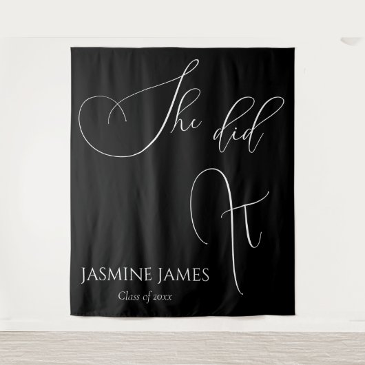 Sie machte ihre Abschlussfeier im Hintergrund Wandteppich (Vorderseite)
