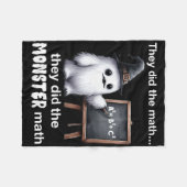 Sie machten das Monster Mathe Yeti Funny Halloween Fleecedecke (Vorderseite (Horizontal))