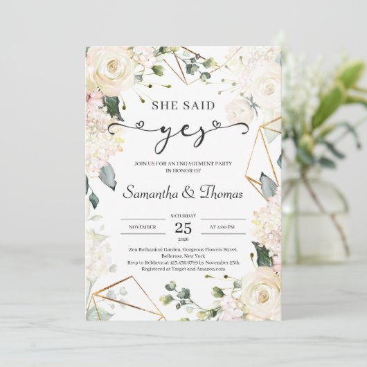 Sie sagte ja boho Elfenbein Rose Grünpflanzen Verl Einladung (Stehend Vorderseite)