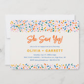 Sie sagte Ja Festive Spaß Engagement Party Einladung (Vorderseite)