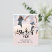 Sie sagte ja! FOTO VERLOBUNG Ankündigung Einladung (Stehend Vorderseite)