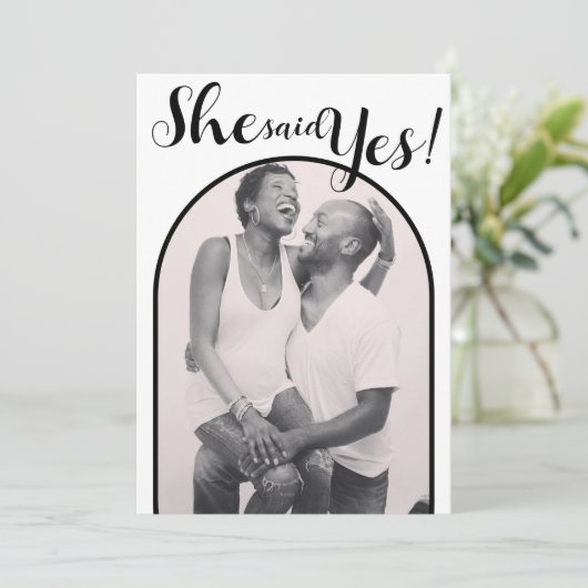 Sie sagte ja, ich Foto Arch Engagement Party Moder Einladung (Stehend Vorderseite)