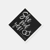 Sie sagte ja! | In-Party-Script schwarz Serviette (Ecke)