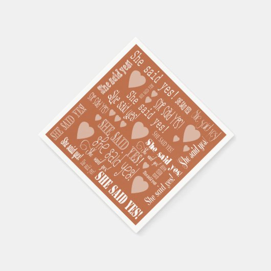 Sie sagte ja Medium Terra Cotta Engagement Party Serviette (Ecke)