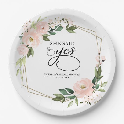 Sie sagte ja Pink Blush Geometrisches Brautparty Pappteller (Vorderseite)