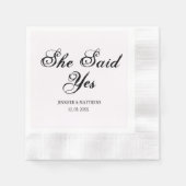 Sie sagte ja, schwarz-rosa-Hochzeitsmonogramm Serviette (Vorderseite)