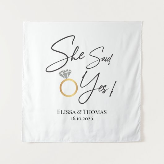 Sie sagte ja! Verlobtes Hochzeitsszenario Wandteppich (Vorderseite)