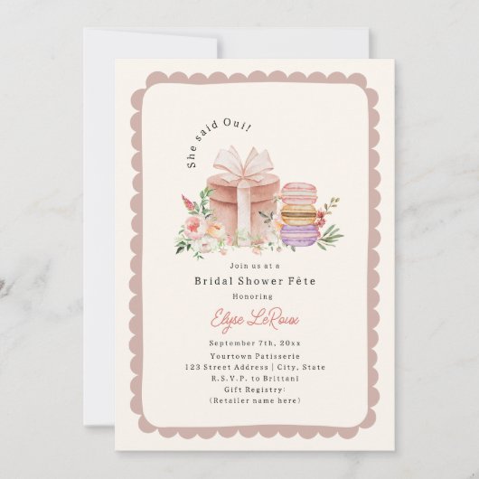 Sie sagte Oui French Macaron Brautparty Scallop Einladung (Vorderseite)