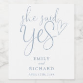 Sie sagte Yes Engagement Party Dusty Blue Weinetikett (Einzelnes Label)