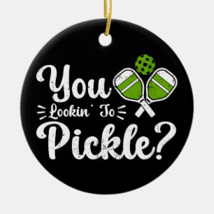 Sie schauen auf Pickle Pickleball Player Funny Keramik Ornament