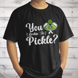 Sie schauen auf Pickle Pickleball Player Funny T-Shirt
