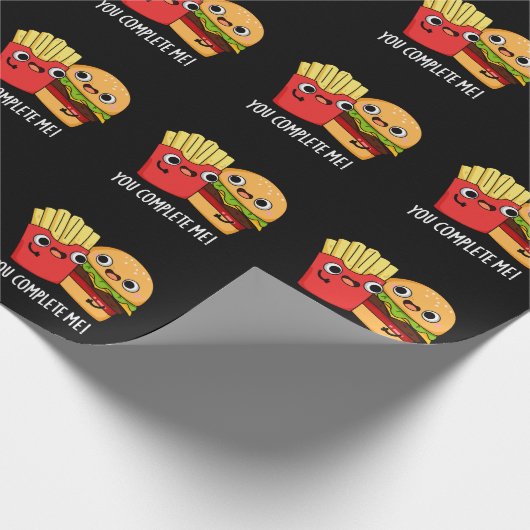 Sie schließen mich Funny Burger Fries Pun Dark BG Geschenkpapier (Ecke)