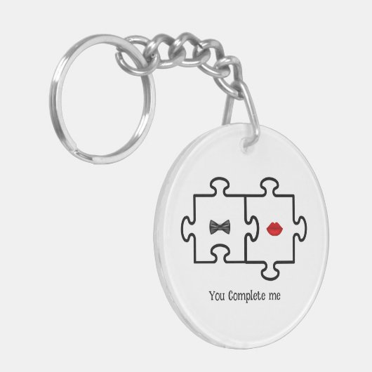 Sie schließen mich Rätsel Pieces Schlüsselanhänger (Vorderseite links)