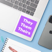 Sie sie ihre Pronouns Vinyl Sticker (Laptop mit iPhone)