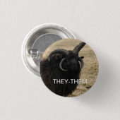 "Sie-Sie" mit ernster Ziege Button (Vorne & Hinten)