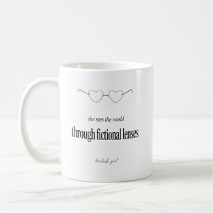 Sie sieht die Welt durch fiktionale Linsen Bookis Kaffeetasse